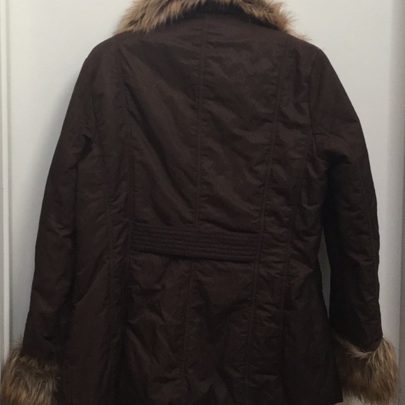 COAT SALE - Dennis Basso Studio coat brown w faux fur cuffs and hood - Picture 6 of 7